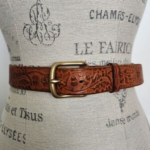 Vintage Western Oak Leaf Leather Belt